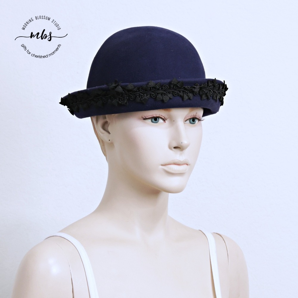 Toucan 100% Wool Vintage Floral Trimmed Bell Shaped Cloche Hat Navy Women OS